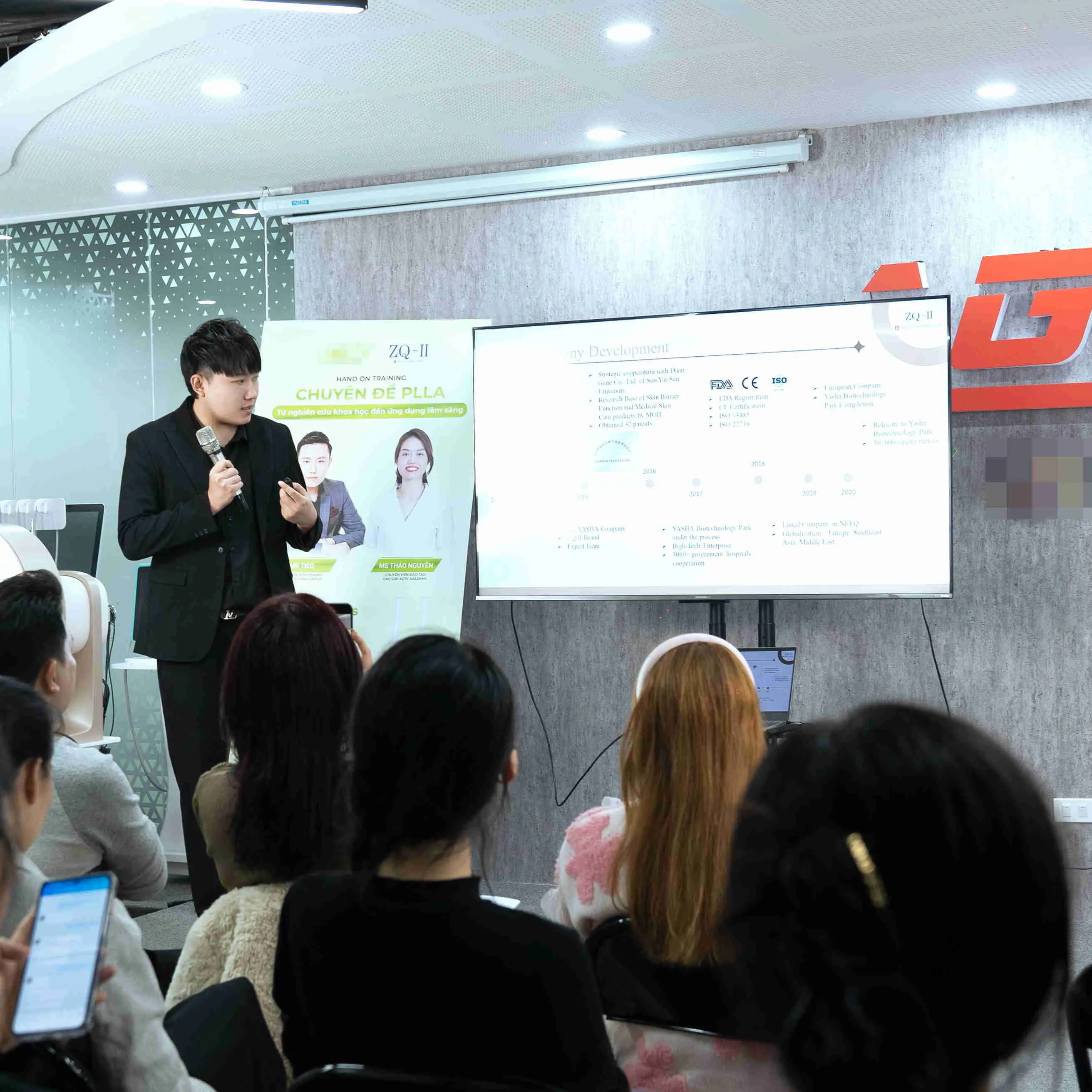 ZQ-II Academic Exchange in Vietnam